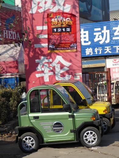 5.At the LSEV market in Jinan, capital of Shandong
